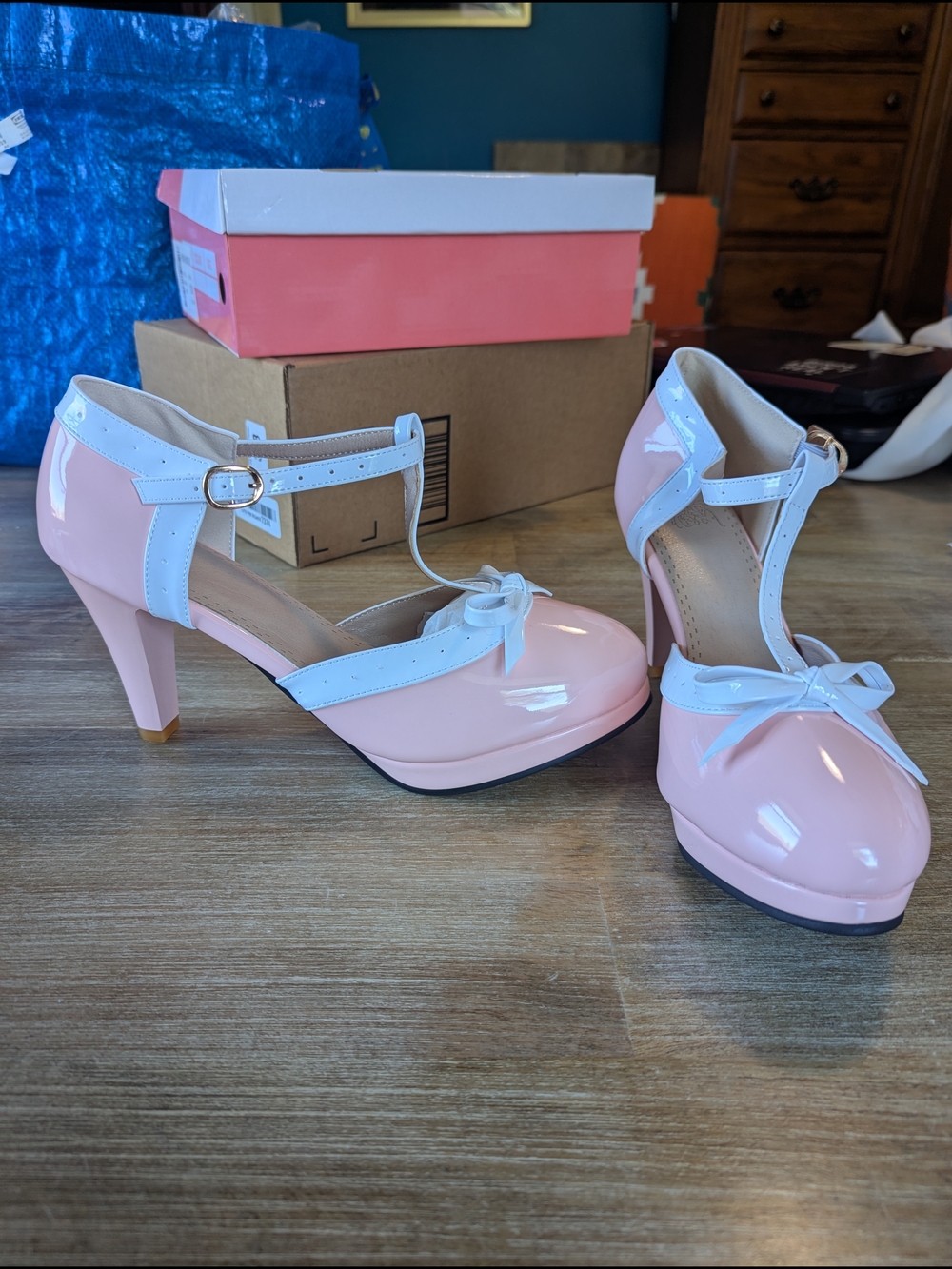 Pink Patent T-Strap Heels with White Trim and Bow Accent 10 WIDE